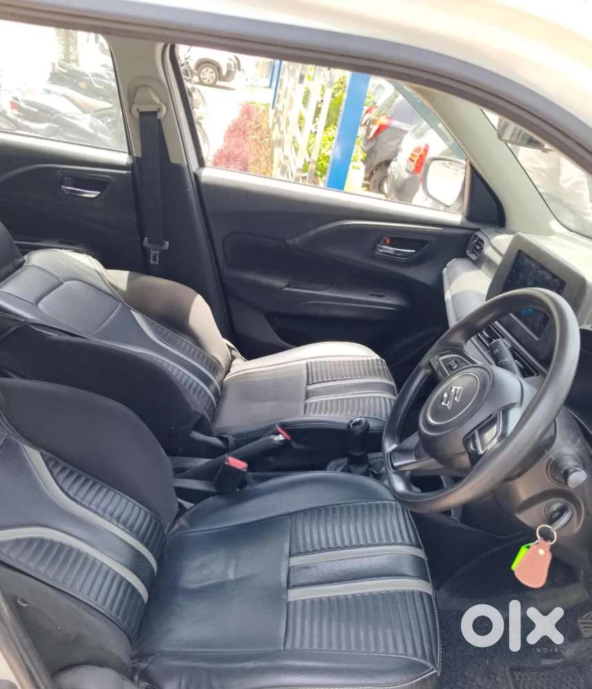 Maruti Suzuki Swift Vxi, 2024, Petrol