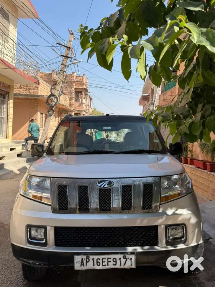 Mahindra Tuv 300 2018 Model