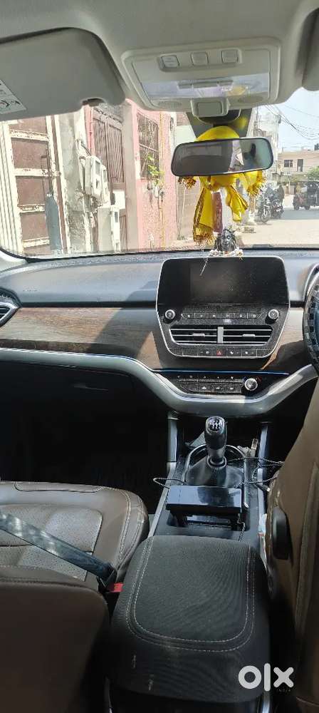 Tata Harrier 2021 Diesel Well Maintained.
