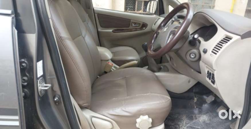 Toyota Innova 2.5 Vx 8 Str, 2014, Diesel