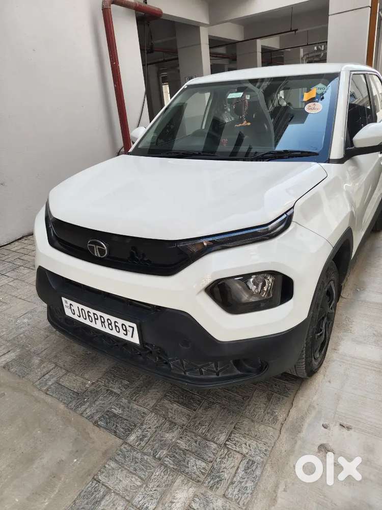 Tata Punch Adventure Rhythm Icng 1st Owner