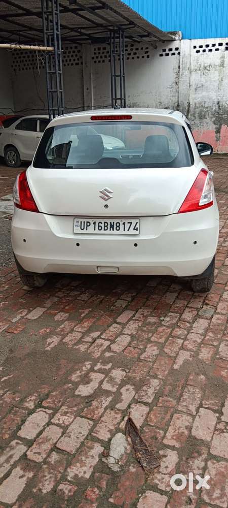 Maruti Suzuki Swift Lxi, 2017, Petrol