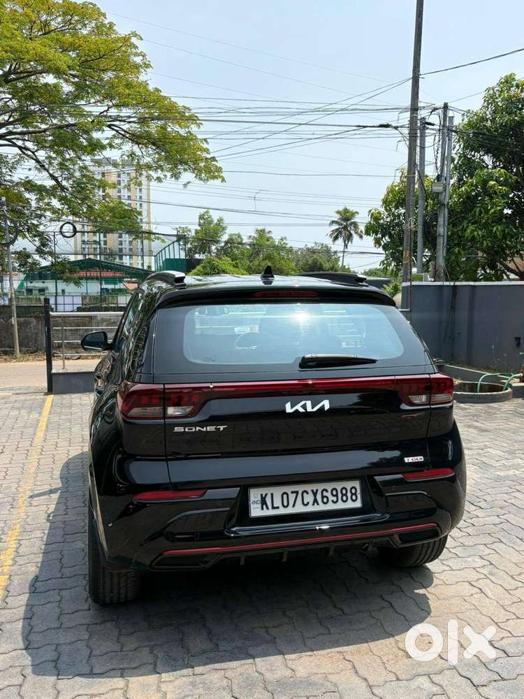 2022 Kia Sonet, 1st Owner, Full Option, 21000 Km, Under Warranty