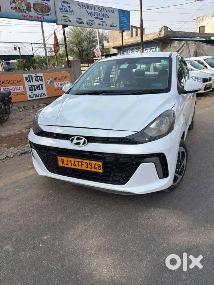 Hyundai Aura S Crdi Manual, 2023, Cng & Hybrids