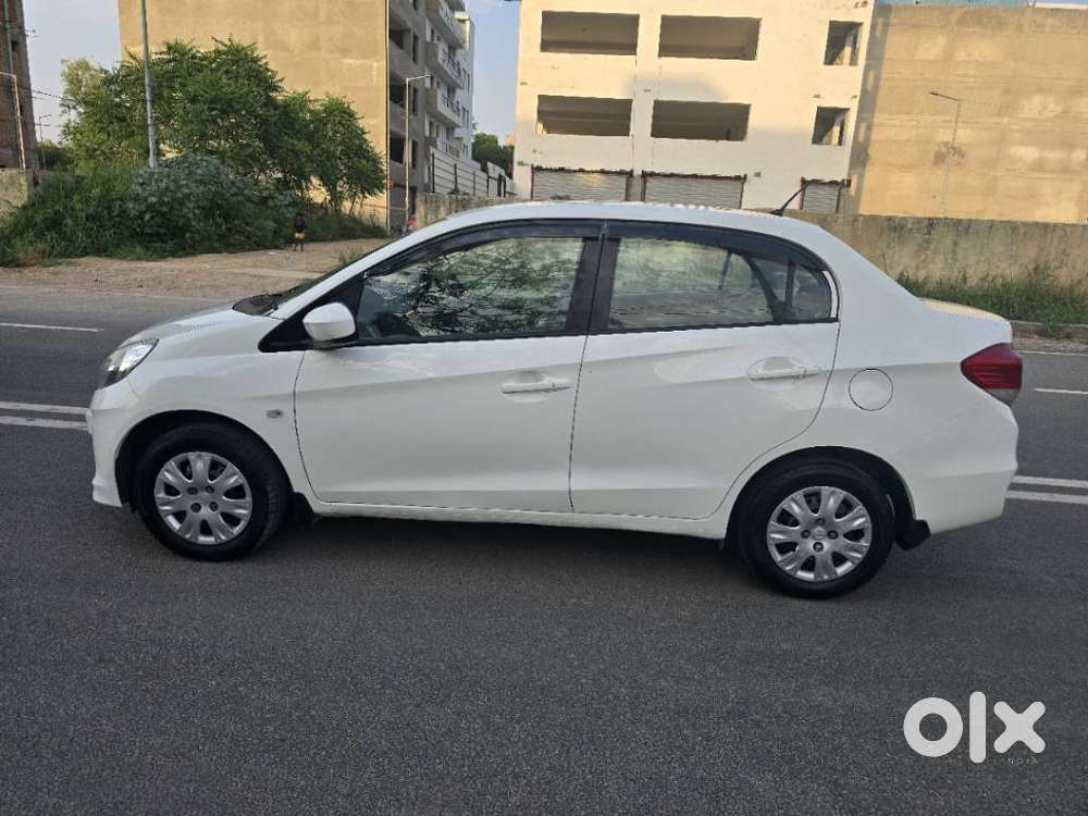 Honda Amaze S Mt I-vtec, 2014, Petrol