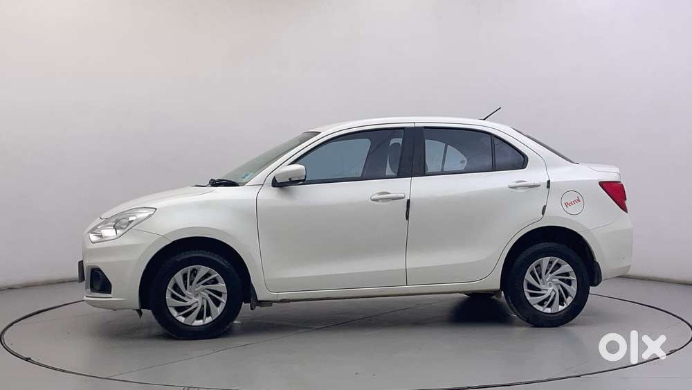 Maruti Suzuki Dzire 1.2 Vxi, 2022, Petrol