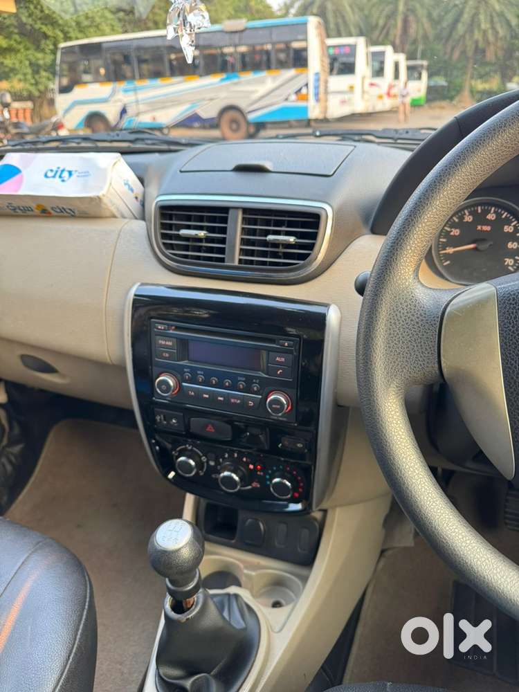 Nissan Terrano Petrol 2014