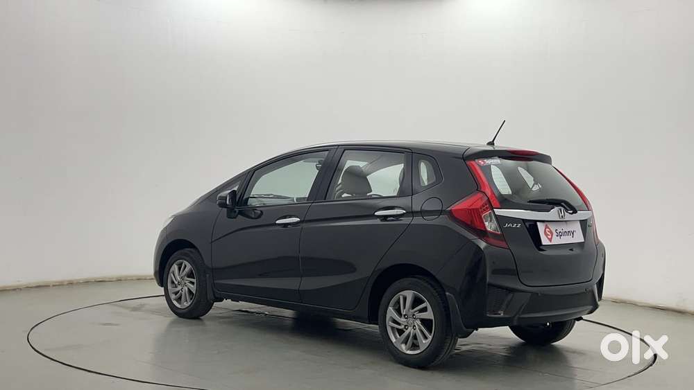 Honda Jazz [2020-2023] 1.2 Vx I-vtec Mt, 2019, Petrol