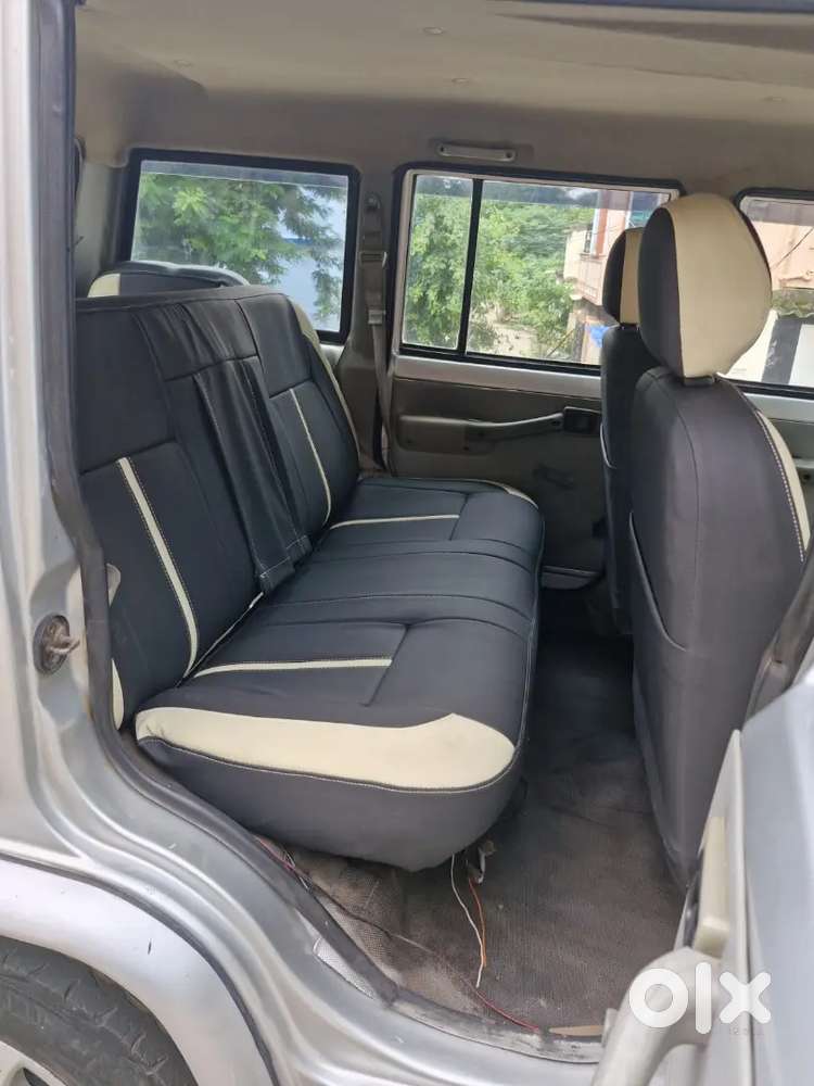 2018 Model Bolero 7 Seater Bs4 Engine With Excellent Condition