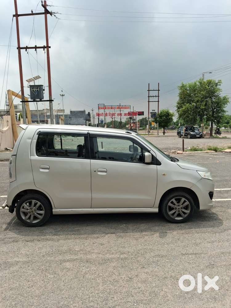 Maruti Suzuki Wagon R Stingray Vxi, 2015, Petrol