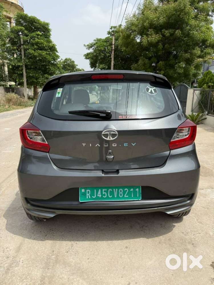 Tata Tiago EV XZ Plus Tech LUX Long Range Fast Charger, 2023, Electr.. - Photo 3