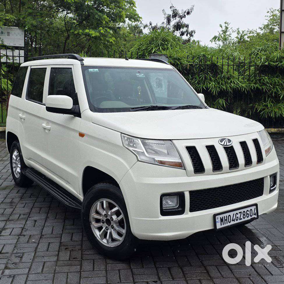 Mahindra Tuv 300 T8 Amt (automatic), 2015, Diesel