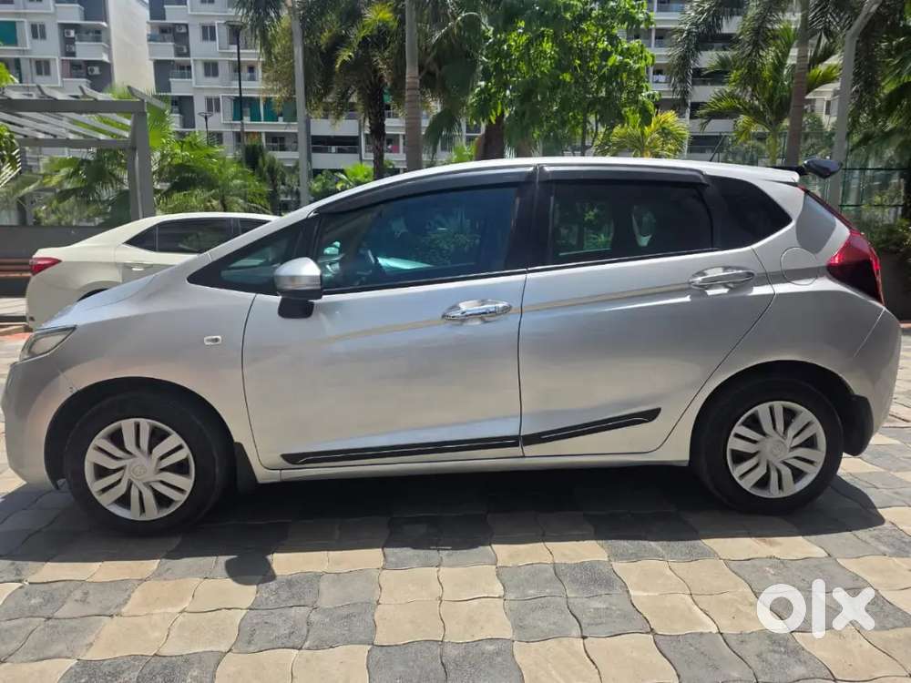 Honda Jazz 2017 Petrol 78000 Km Driven