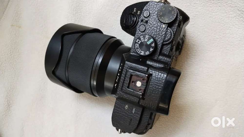 Sony a7iii, Lens, Battery charger. Smooth condition box available.