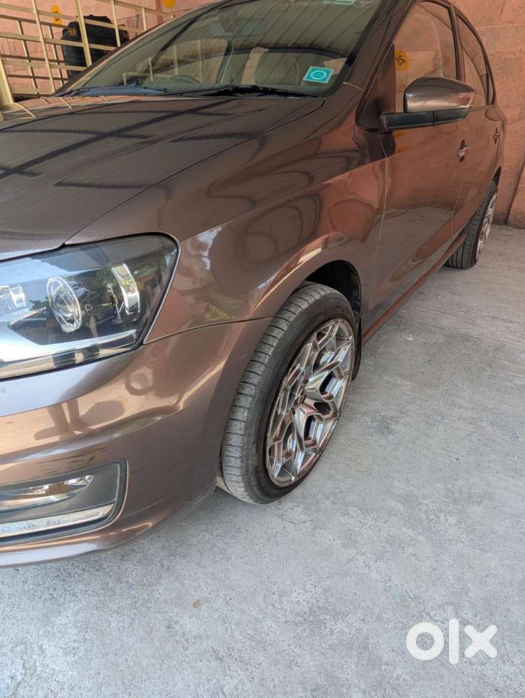 Volkswagen Vento 1.5l Tdi Highline Plus At Diesel, 2016, Diesel