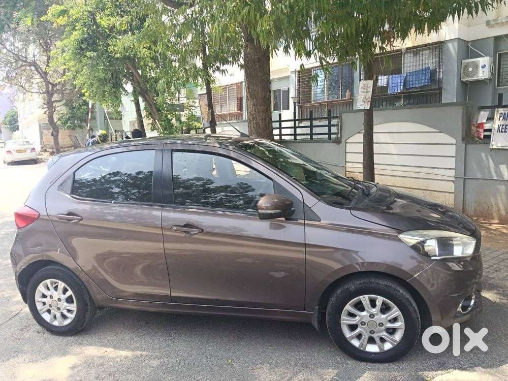 Tata Tiago 1.2 Revotron Xza, 2017, Petrol