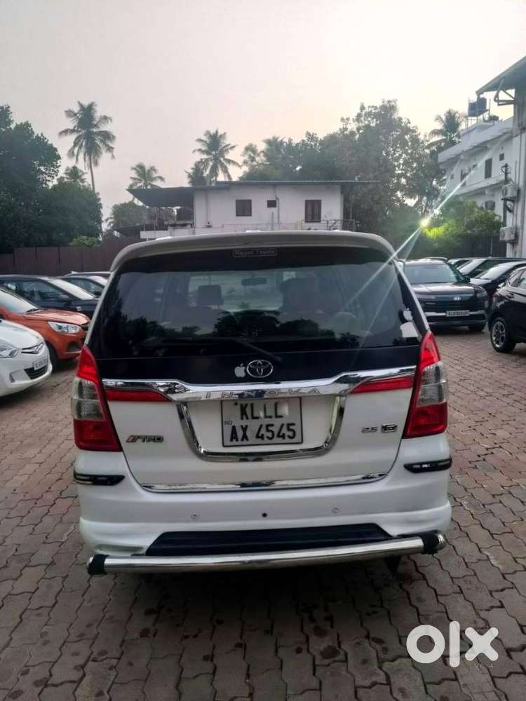 Toyota Innova 2004-2011 2.5 G4 Diesel 8-seater, 2016, Diesel