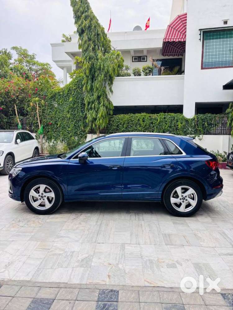 Audi Q3 40 Tfsi Premium Plus, 2023, Petrol