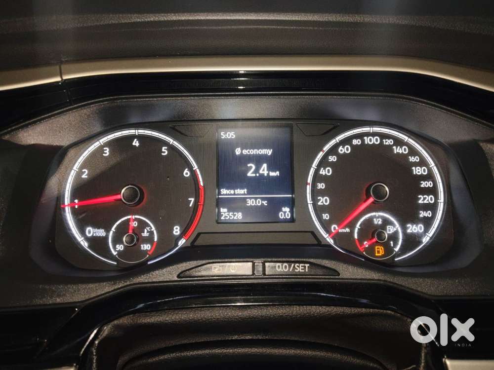 Volkswagen Virtus Highline Plus 1.0 Tsi At, 2023, Petrol