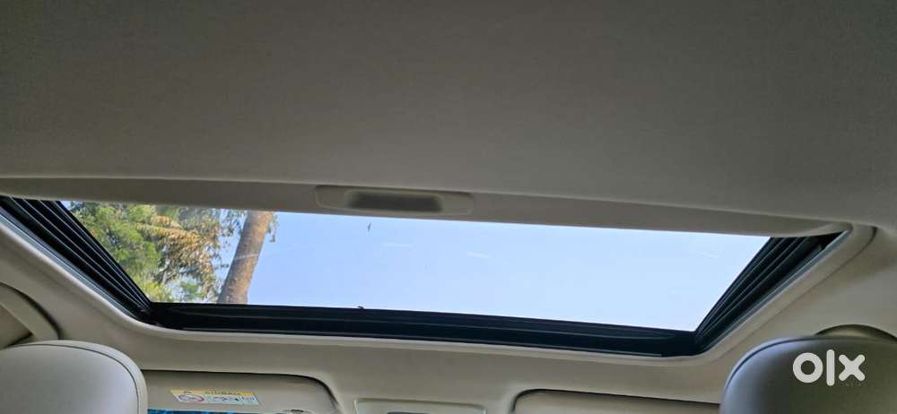 Toyota Camry 2.5 Hybrid, 2019, Petrol