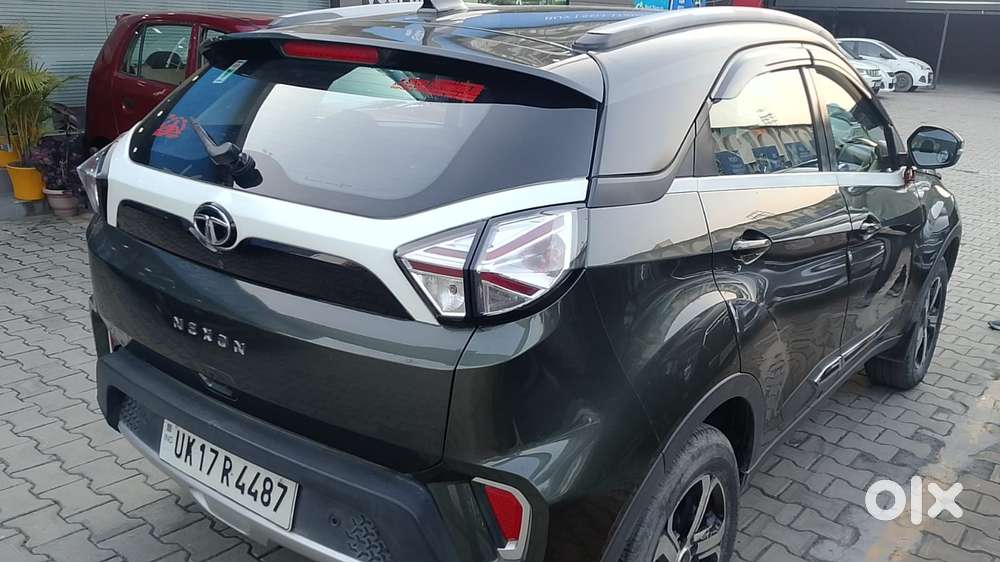 Tata Nexon, 2022, Petrol