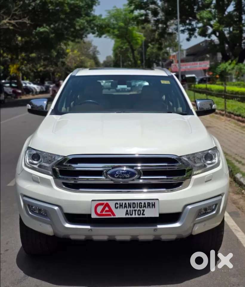Ford Endeavour 3.2 Titanium At 4x4, 2017, Diesel