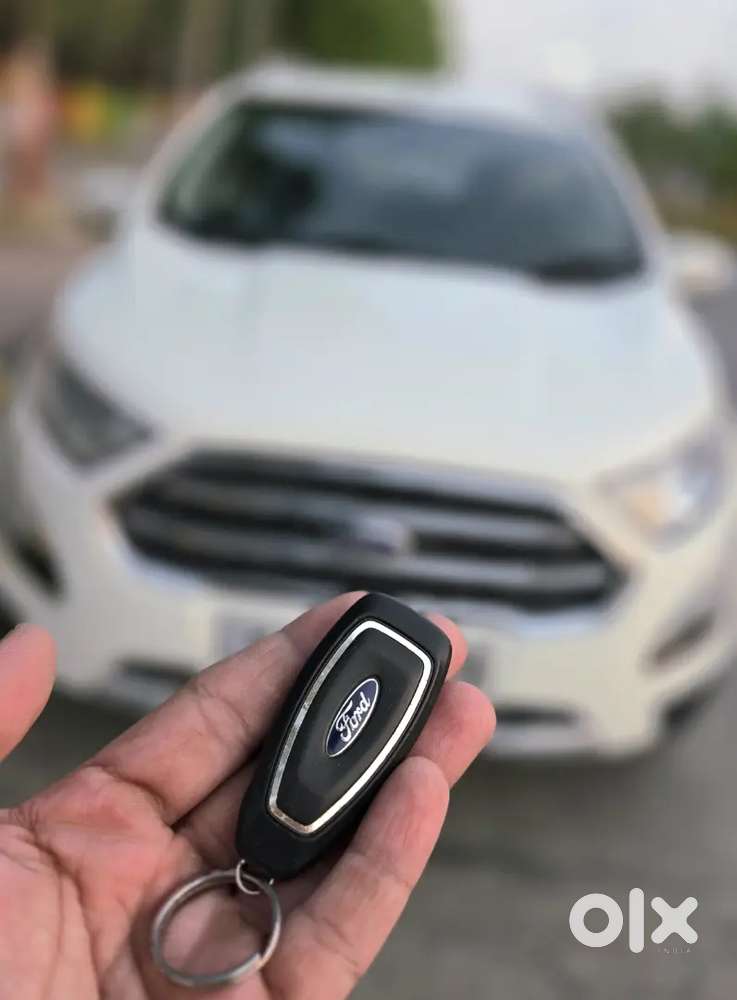 Ecosport 2016 Sep Titanium Plus Push Button Start Diesel New Conditon