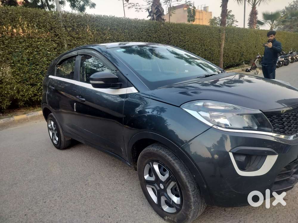 Tata Nexon 1.5 Revotorq Xm (s), 2018, Diesel