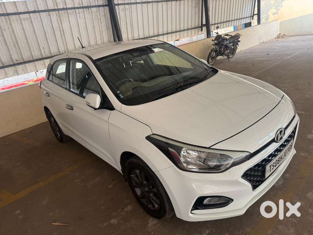 Hyundai Elite I20 Sportz (o) 1.2, 2020, Petrol