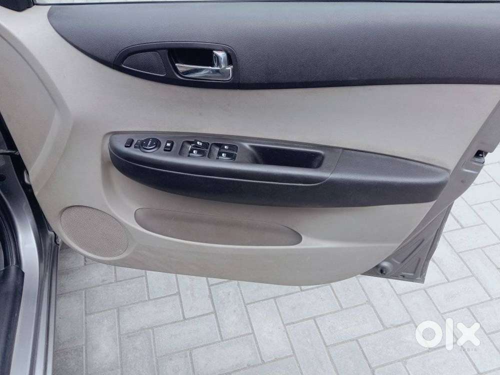 Hyundai I20 Sportz 1.4 Crdi 6 Speed Bs-iv, 2012, Diesel