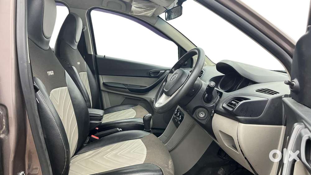 Tata Tiago Xe, 2018, Petrol