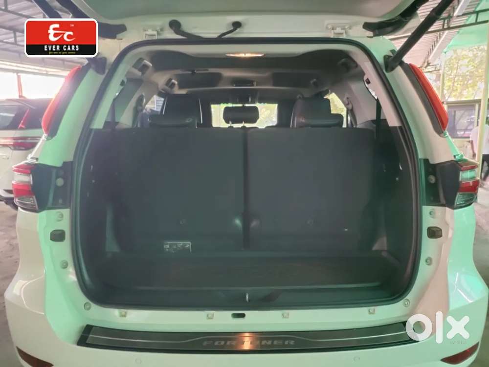 Toyota Fortuner Legender, 2021, Diesel