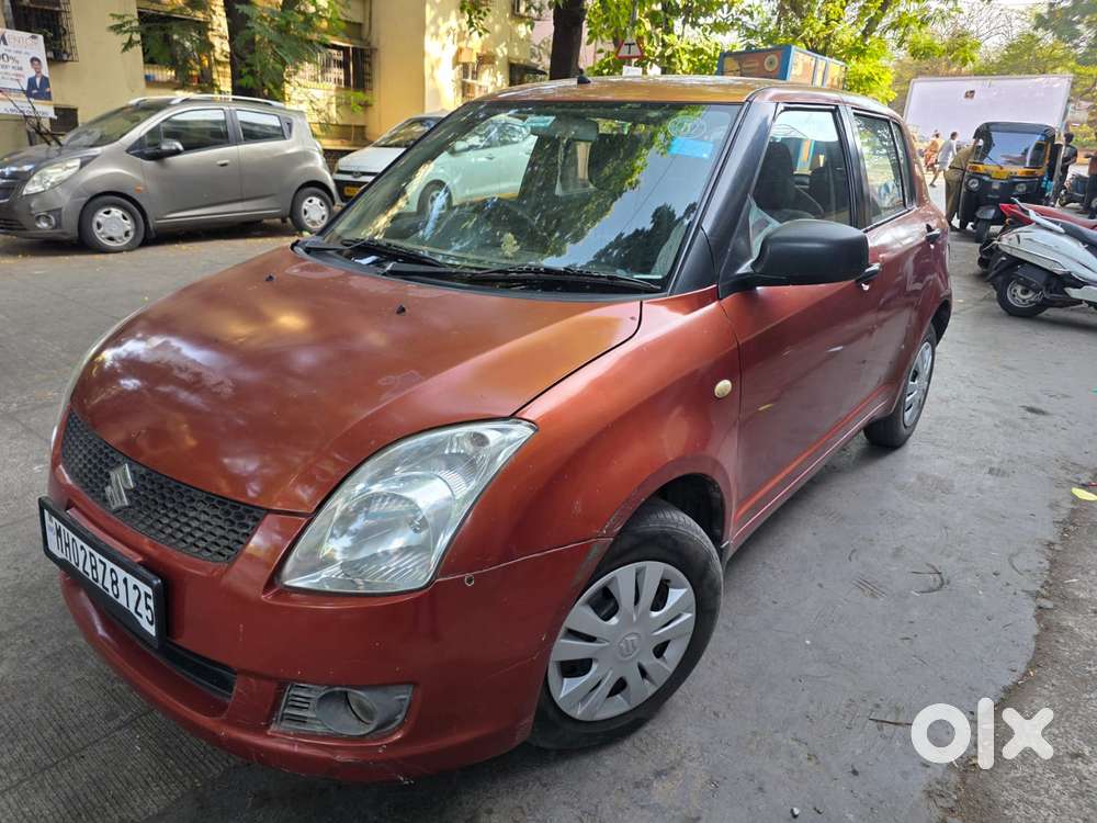Maruti Suzuki Swift Vxi + Manual, 2011, Petrol