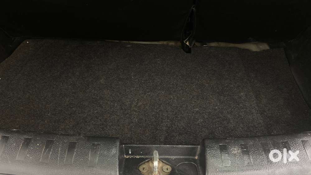 Maruti Suzuki Swift Zxi, 2014, Petrol