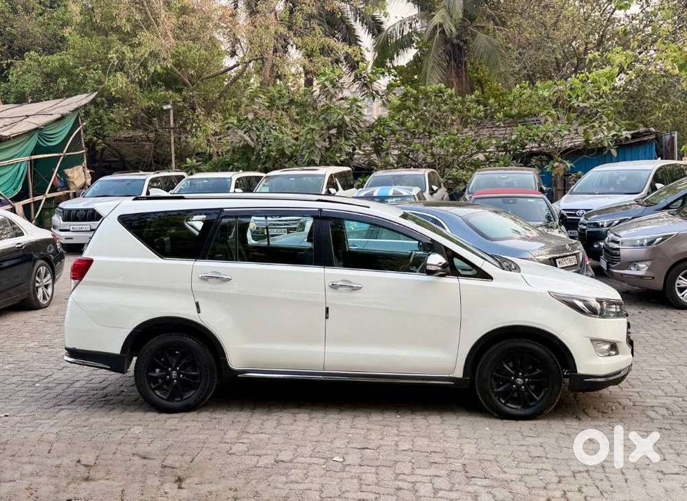 Toyota Innova Crysta Touring Sport, 2017, Diesel