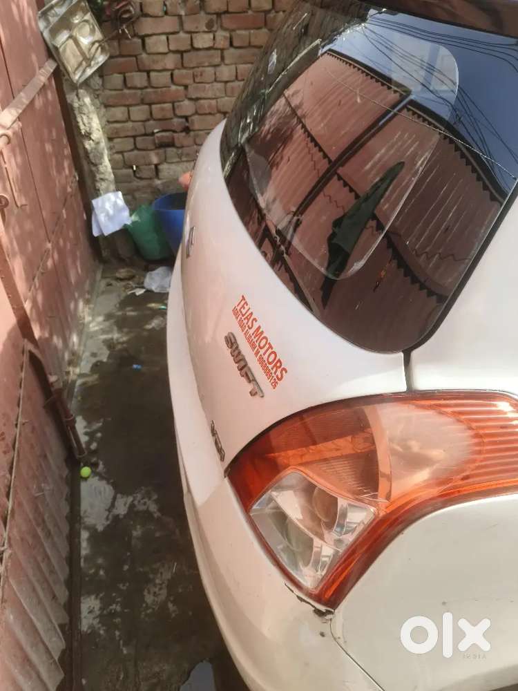 Maruti Suzuki Swift 2009 Diesel 65000 Km Driven