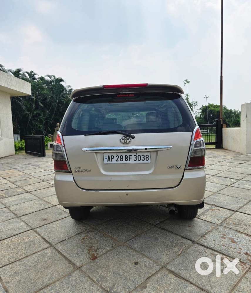 Toyota Innova 2.0 Vx 8 Seater Bs Iv, 2007, Diesel
