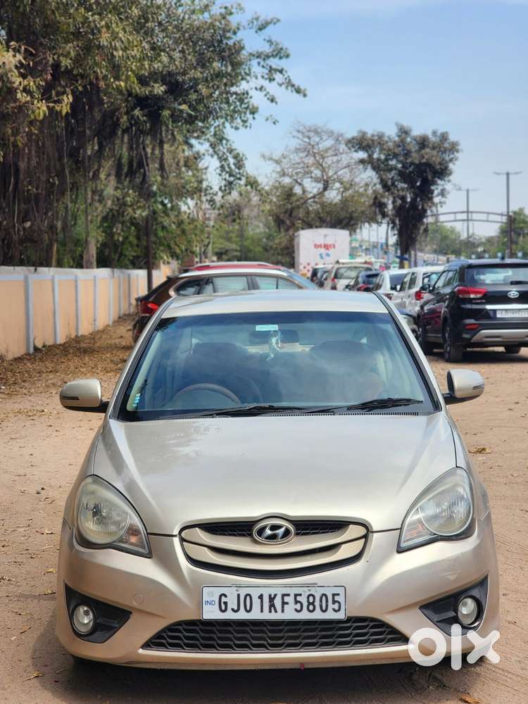 Hyundai Verna 2006-2009 I (petrol), 2010, Petrol