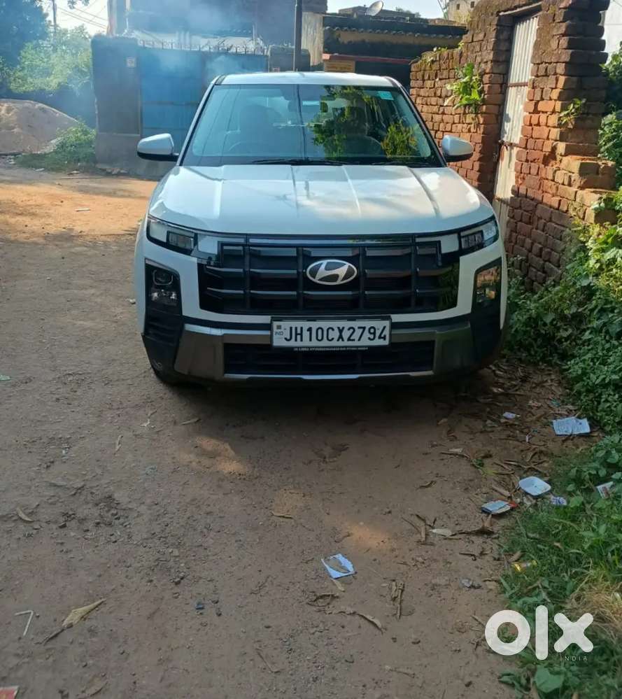 Hyundai Creta Mpi Mt E 2024 Petrol Well Maintained