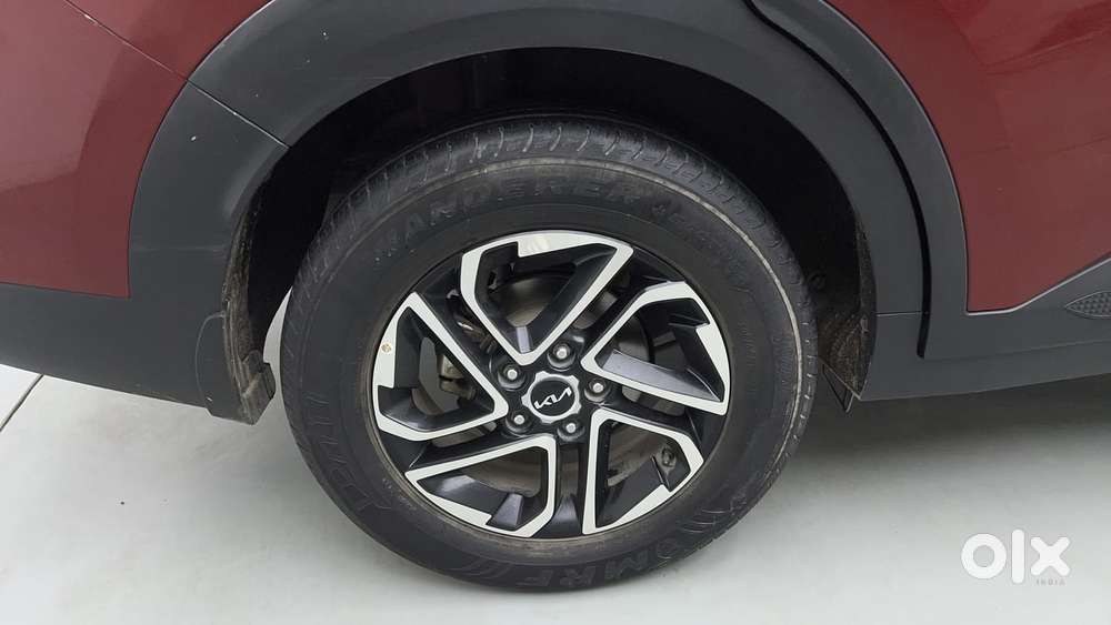Kia Carens 1.4 Prestige Plus Turbo 7 Str, 2022, Petrol