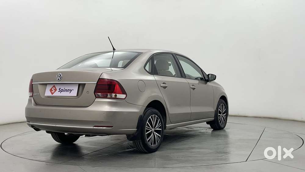 Volkswagen Vento 1.6 Highline, 2019, Petrol