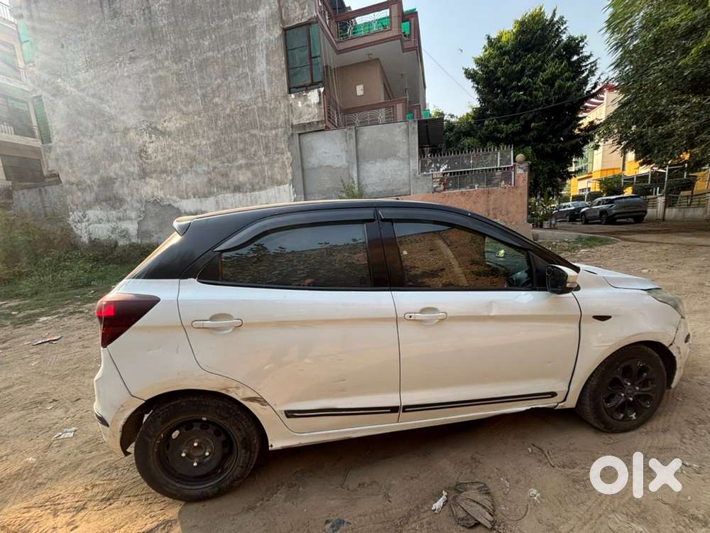 Ford Figo Petrol 2019