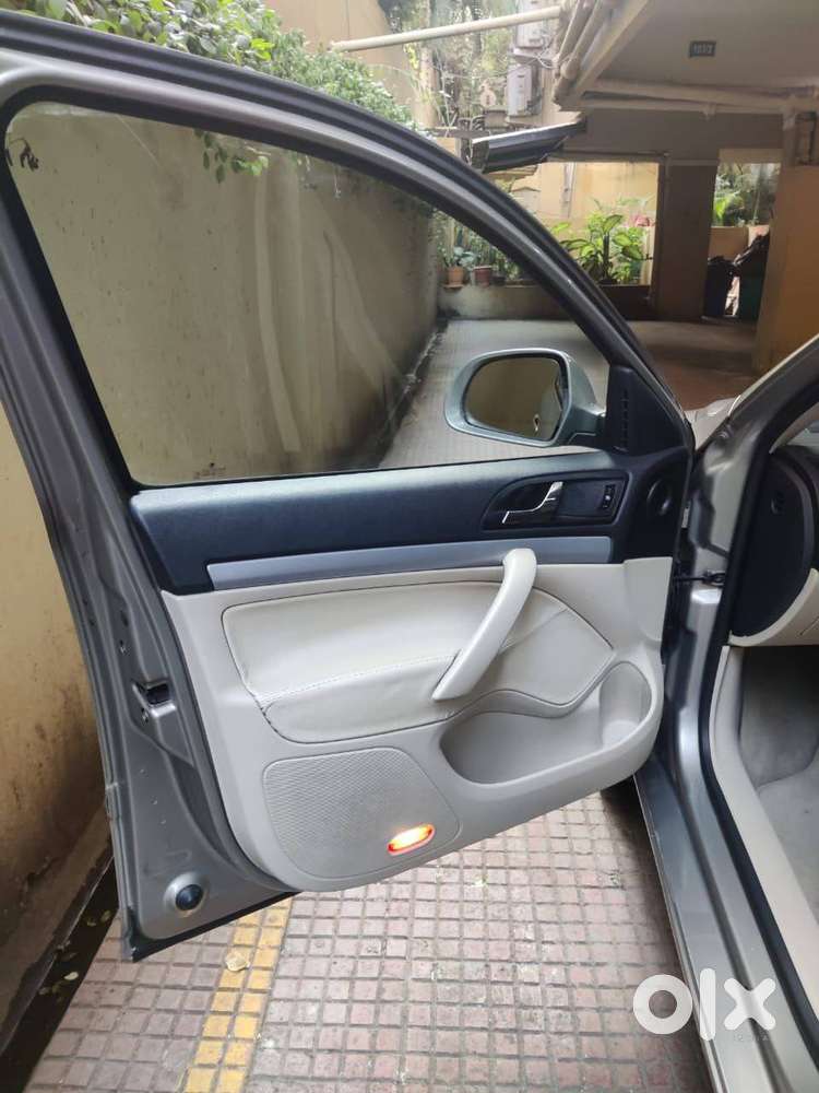 2010 Skoda Laura Ambiente Diesel Automatic