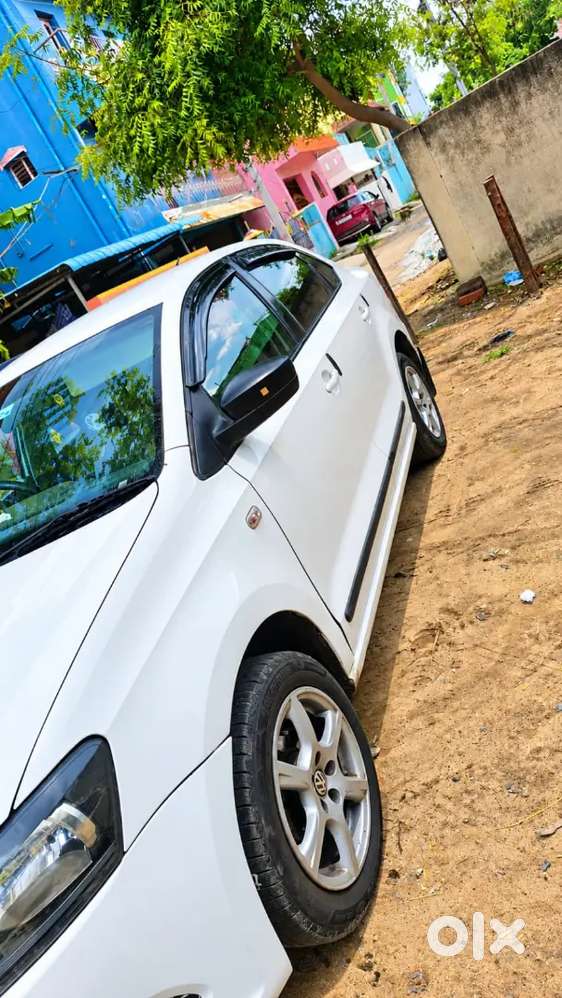 Volkswagen Vento Highline 2013 Automatic