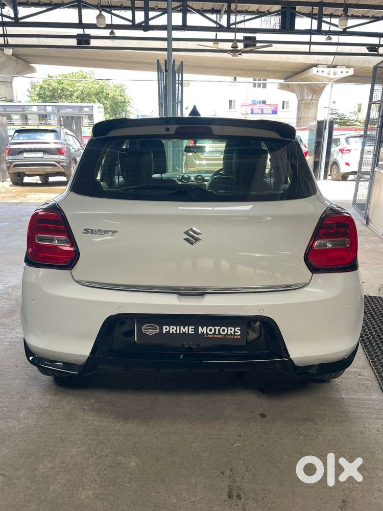 Maruti Suzuki Swift Zxi Plus Amt Dual Tone, 2018, Petrol
