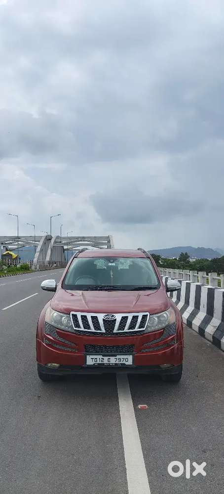 Mahindra Xuv500 Diesel 2012 With 113000 Km Driven