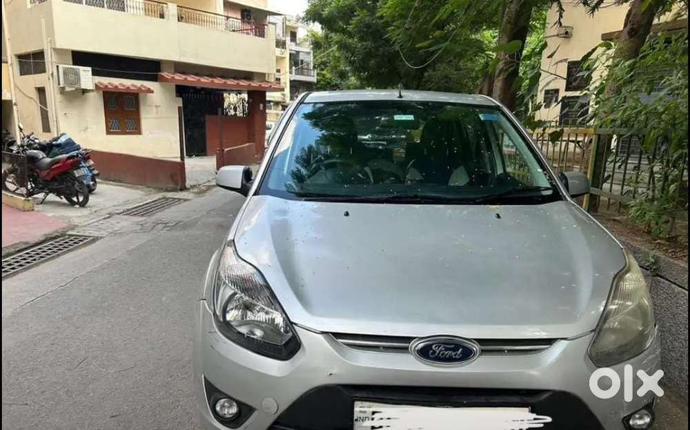 Ford Figo 2011 Manual