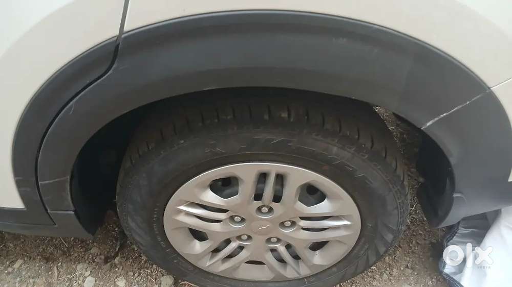 Kia Carens Petrol Manual 2024