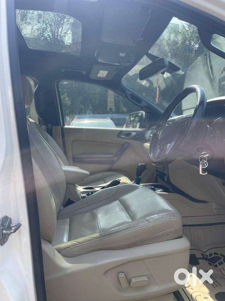 Ford Endeavour 3.2 Titanium At 4x4, 2017, Diesel