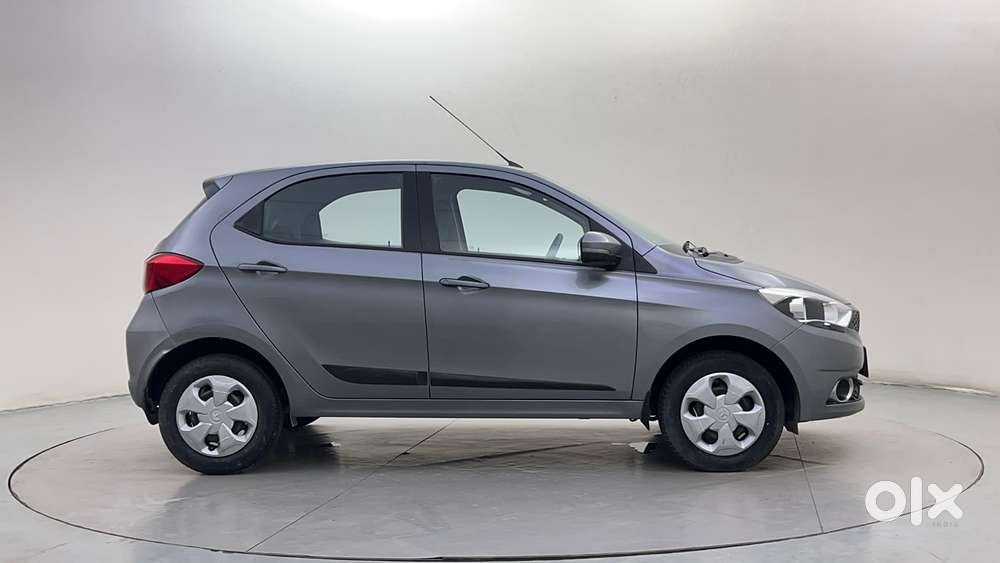 Tata Tiago 1.2 Revotron XZ WO Alloy, 2018, Petrol